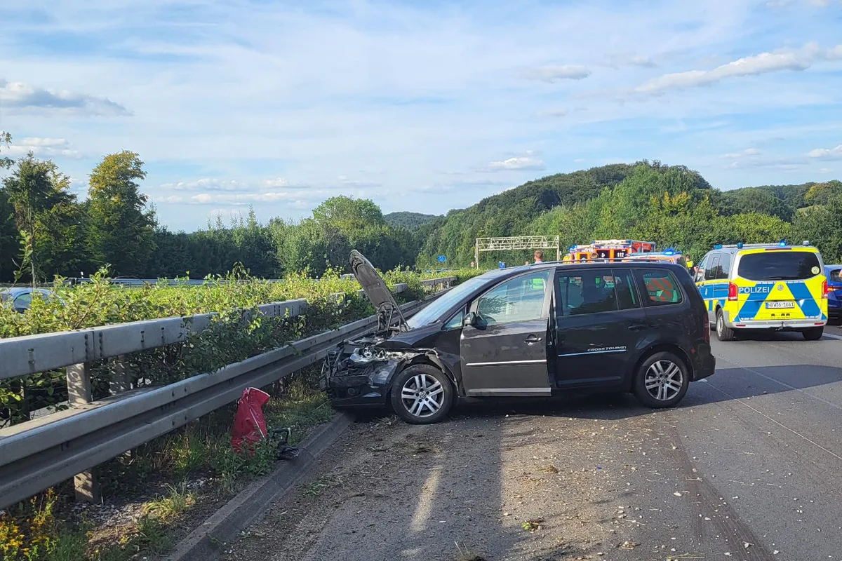 A43 Sprockhövel NW – Zwei Verletzte bei Unfall auf Autobahn
