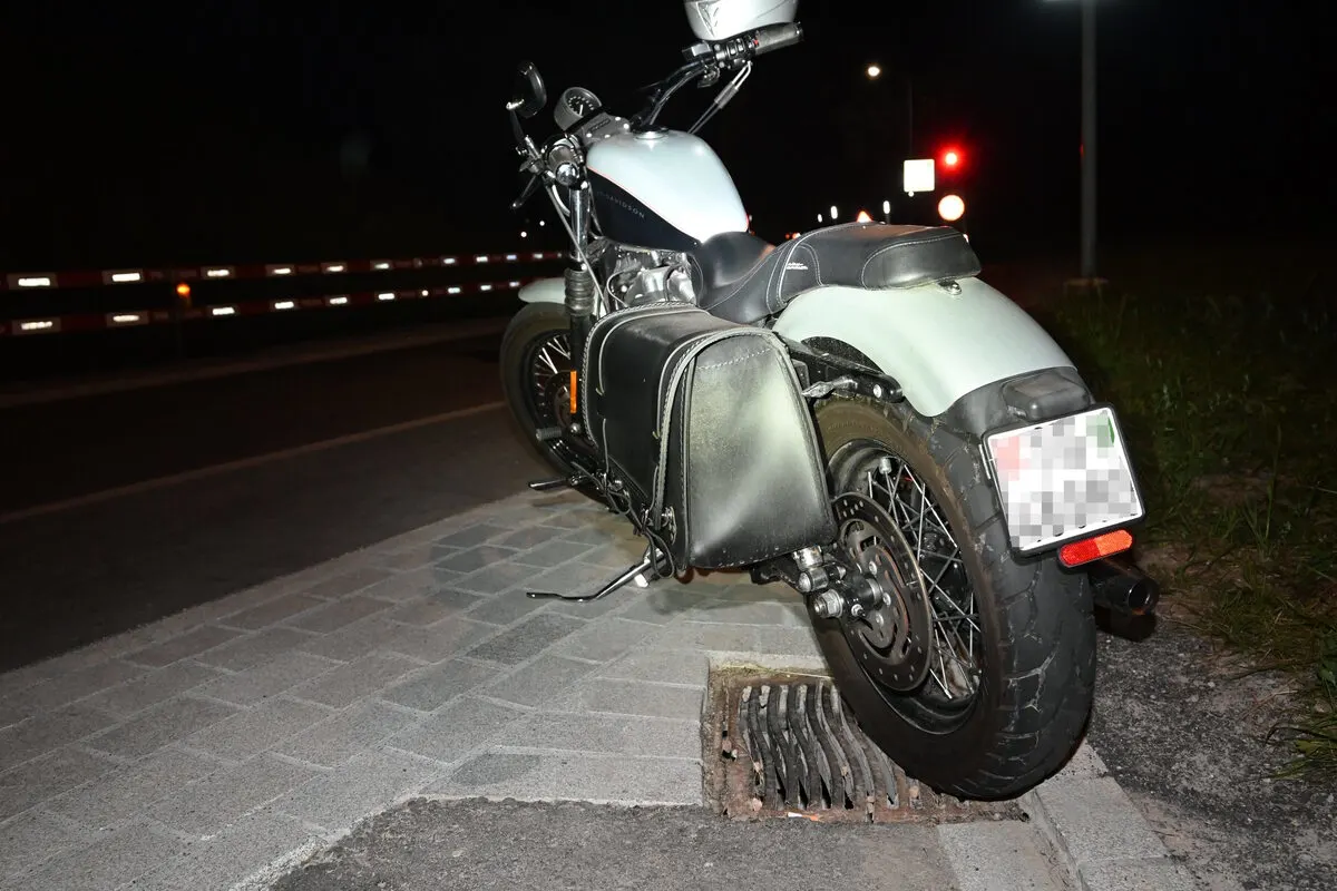 Necker SG – Motorradfahrer kippt im Stand um – fahrunfähig