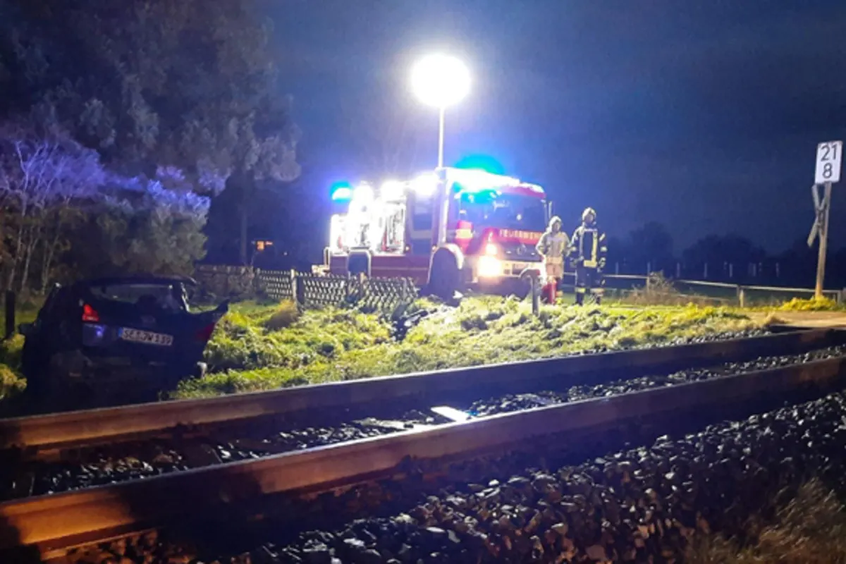 Rosendahl SH - Kollision auf einem Bahnübergang - Eine Person schwer verletzt
