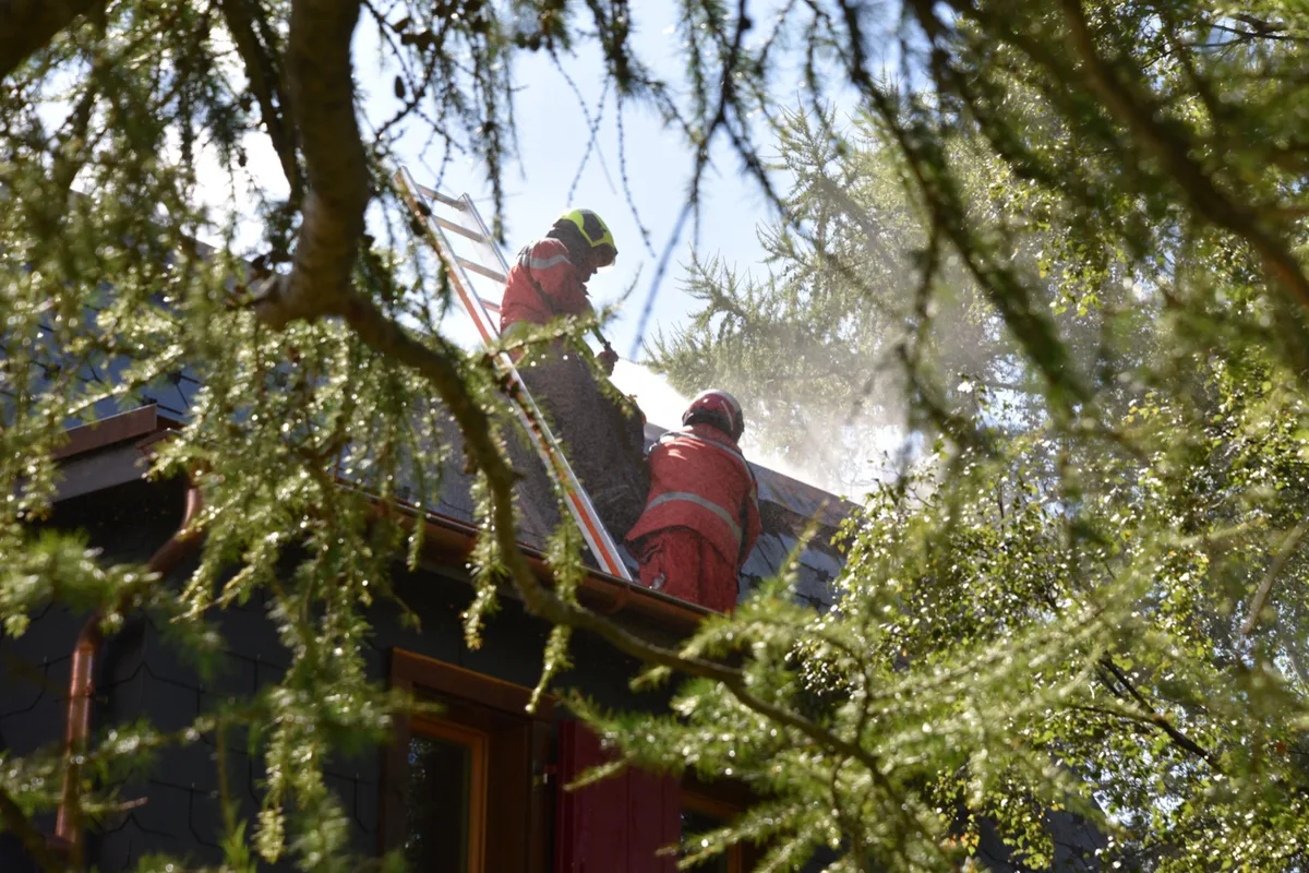 Feldis GR - Brandausbruch in einem Einfamilienhaus