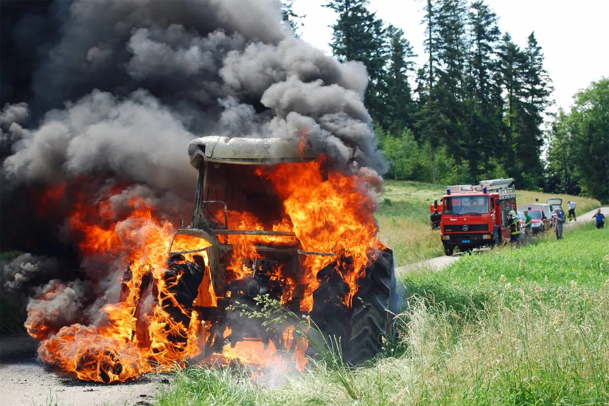 Grosswangen LU - Traktorenbrand