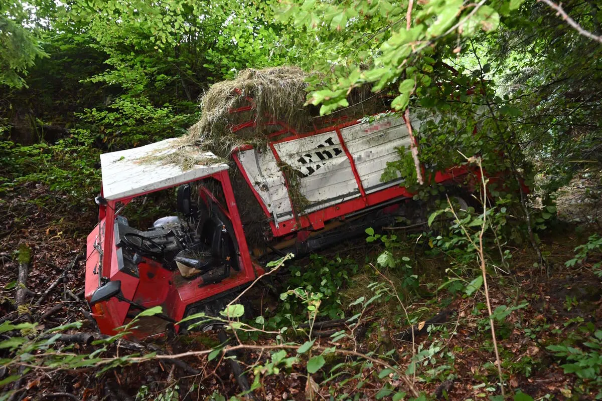 Vadura SG - Motorkarren überschlägt sich bei Unfall mehrfach
