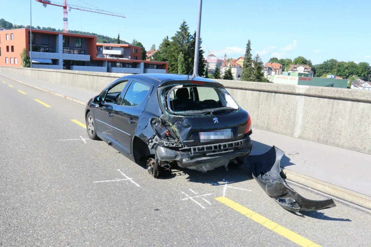 St. Gallen SG - Totalschaden nach Crash