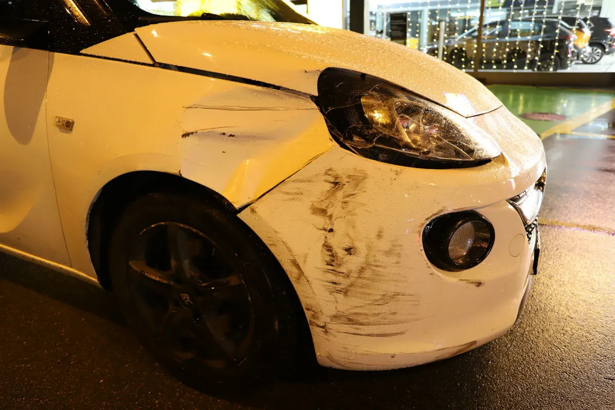 St.Gallen - Unter Alkoholeinfluss Autos touchiert und weitergefahren - Ausweis eingezogen