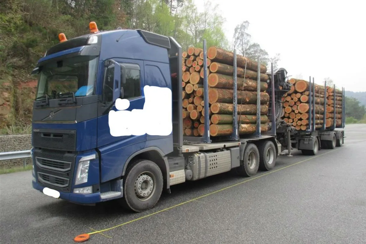 Transporter mit 14-Tonnen zu viel unterwegs