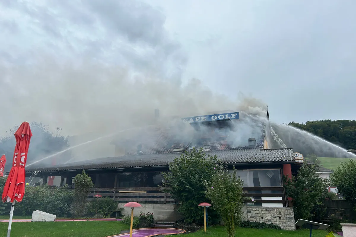 Waltenschwil AG – Brand in Restaurant