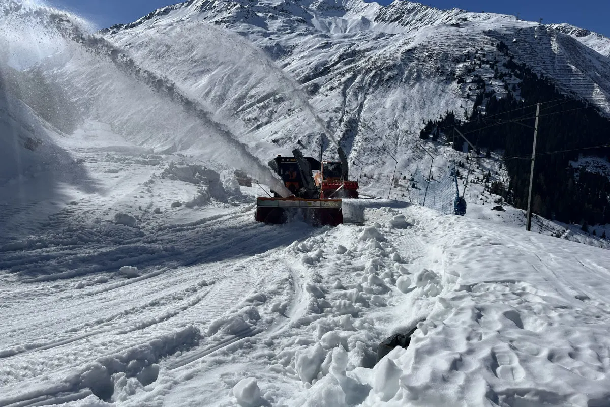 Kanton Uri – Räumungsarbeiten an Alpenpässen gestartet
