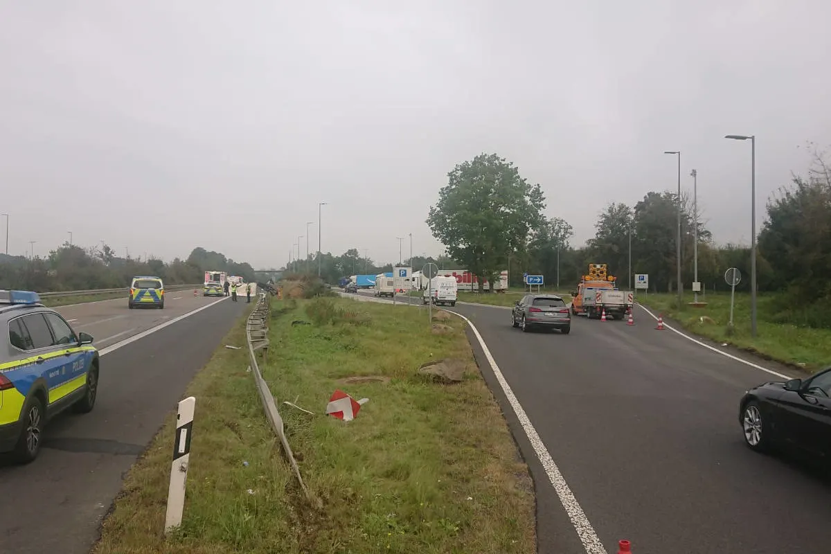 A45 Neuberg – Fahrer tödlich verunglückt