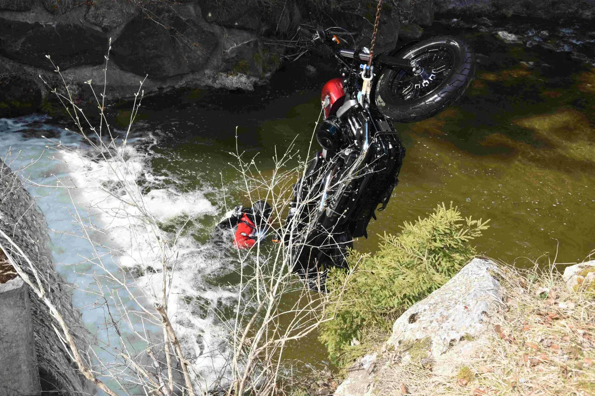Wildhaus SG - Bei Selbstunfall leicht verletzt