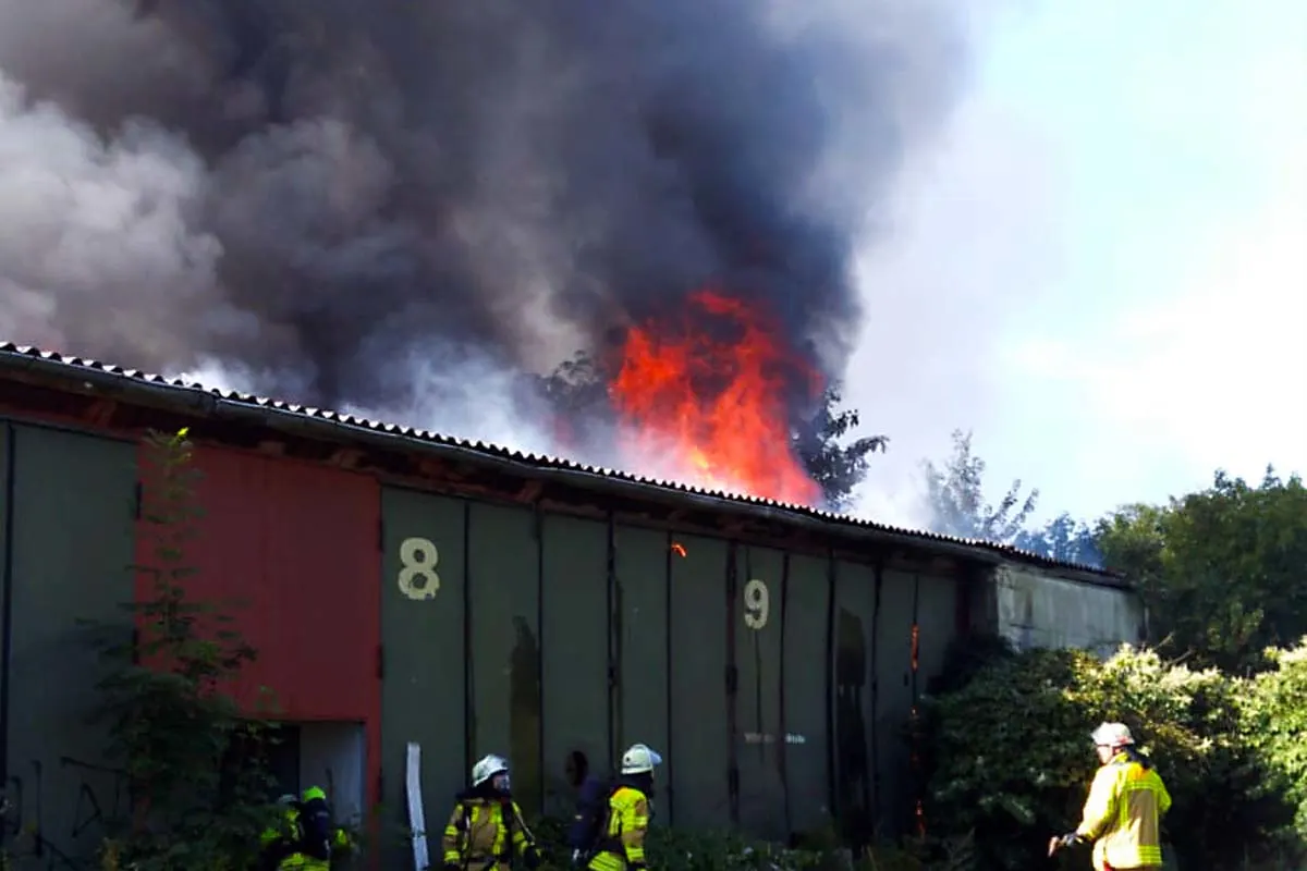 Stade - Das gefährliche Spiel mit dem Feuer -  Legten Kinder den Brand?