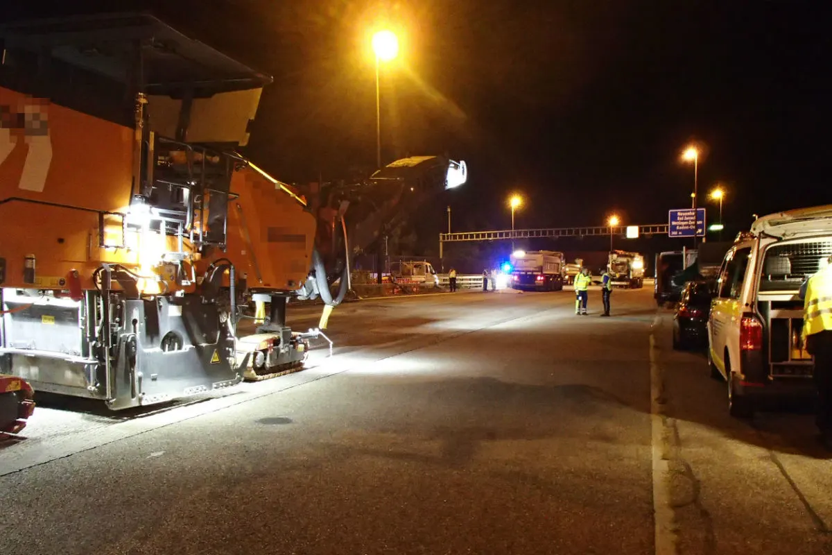 A1/Baden AG - Arbeiter von Lkw erfasst und getötet