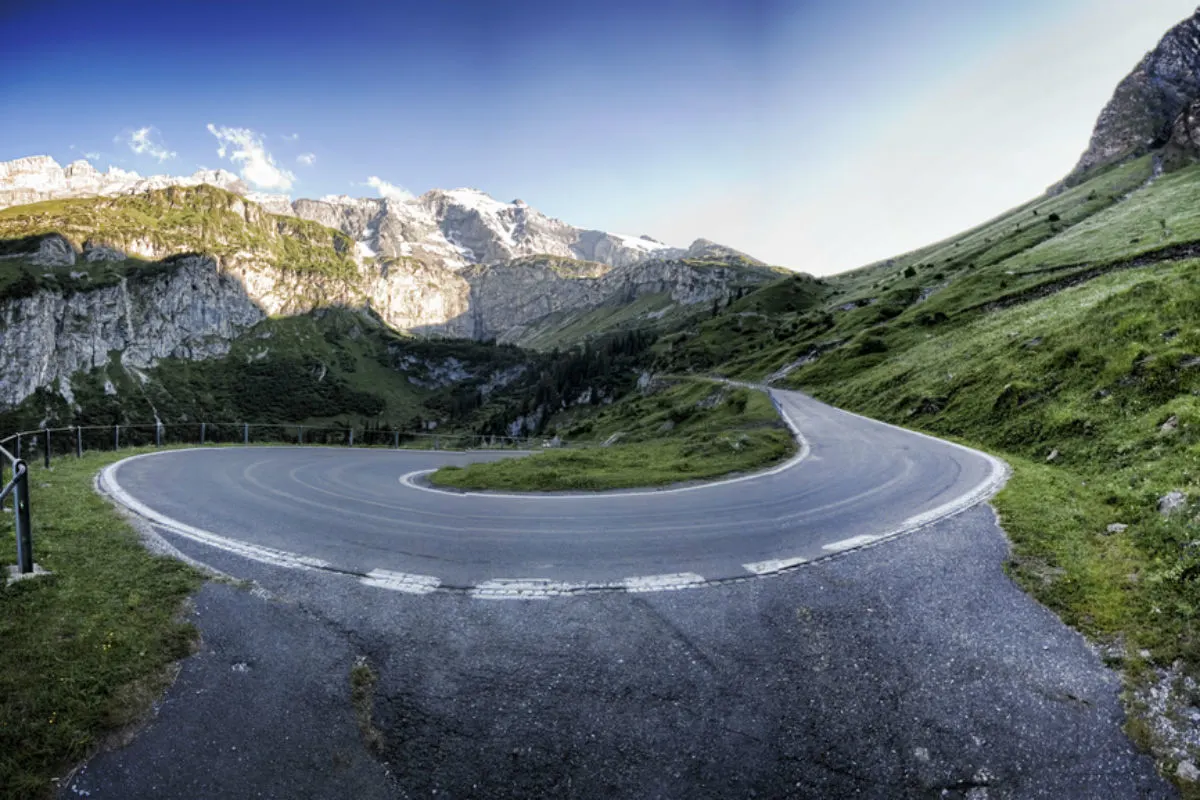 Klausenpass UR - Strecke Urnerboden-Linthal wird saniert