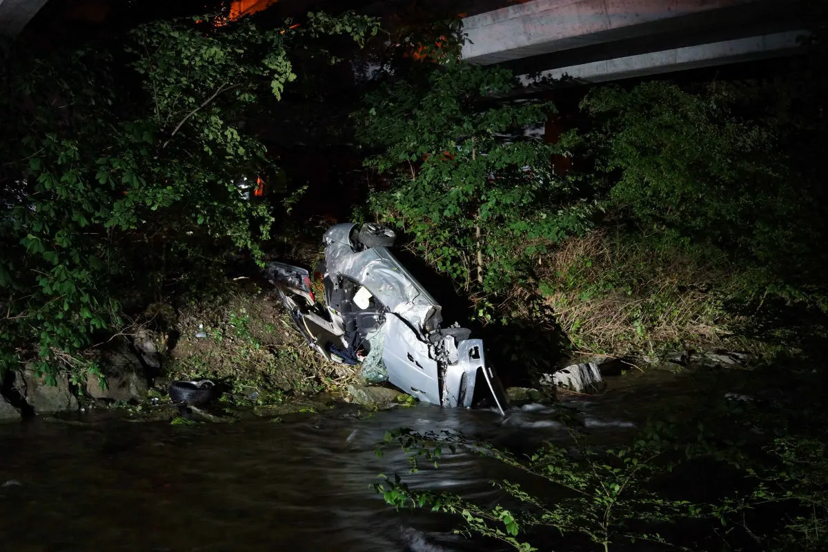 Baar ZG - Autofahrer tödlich verunglückt