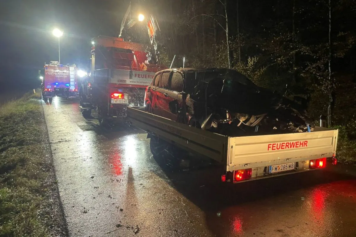 Dreistetten NÖ – Fünf Verletzte bei schwerem Unfall