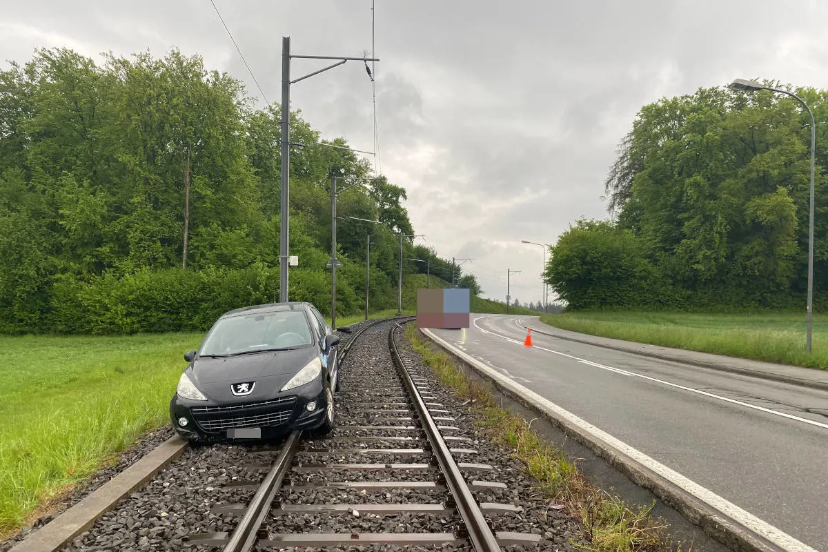 Seon AG – Bei Selbstunfall im Bahngleis gelandet