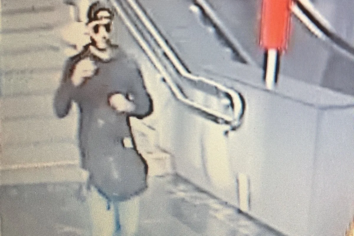Wien - Faustschläge ins Gesicht in einer Schnellbahn 