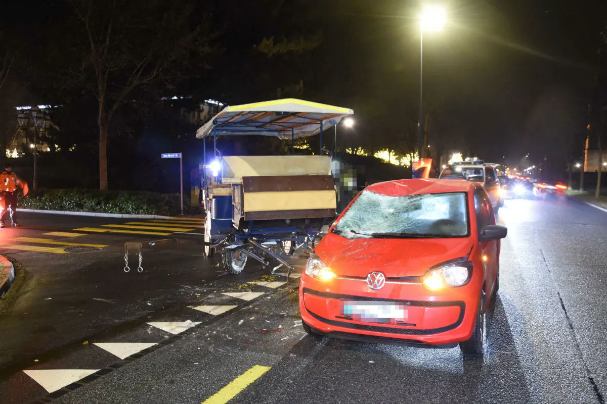 Bad Ragaz SG - Pferd stirbt nach Kollision zwischen Auto und Kutsche