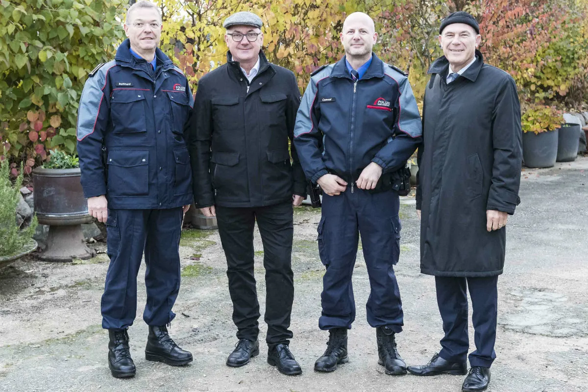 Bottmingen BL - Tobias Erzer mit „Yazz“ gewinnt die Polizeihundeprüfung 