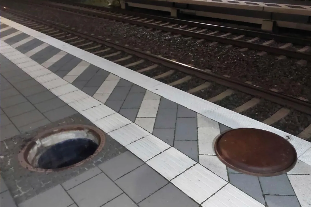 Oberhausen NW – Betrunkener 18-Jähriger randaliert auf Bahnhof