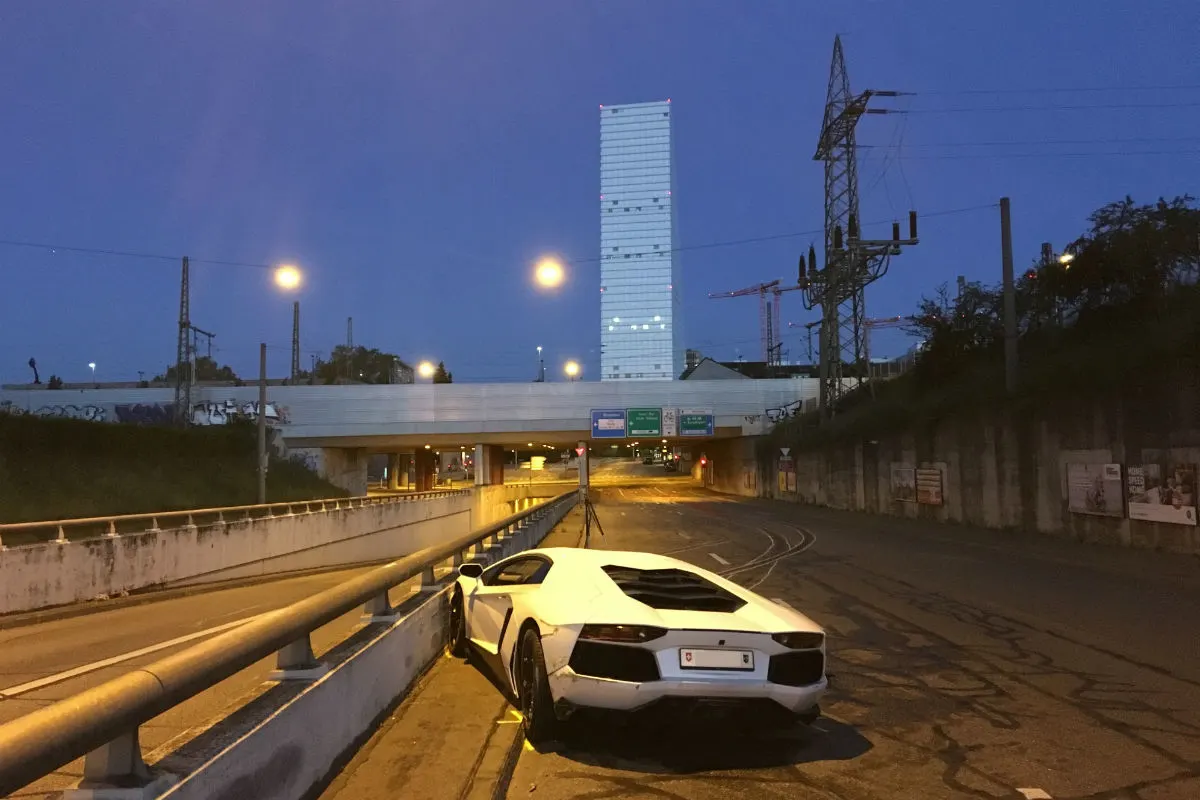 Basel BS - Alkohol, Drogen und Supersportwagen
