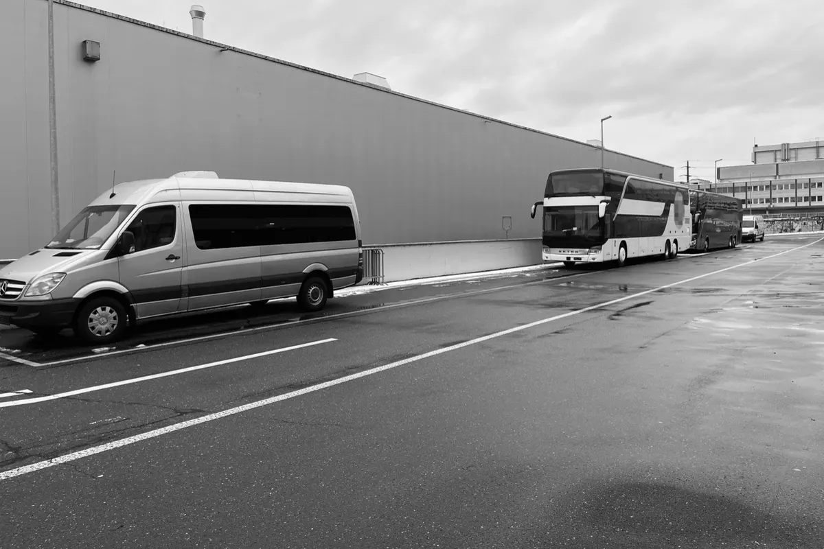 Bern – Fahrzeuge nach Verkehrskontrolle stillgelegt