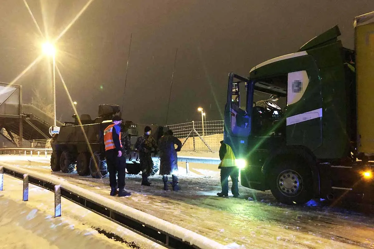 Kanton St. Gallen - Viele Unfälle und Probleme wegen dem Schnee