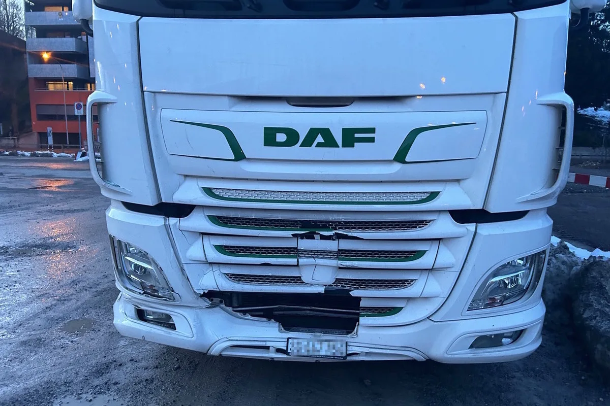 Unfall in St.Gallen – Drei Fahrzeuge an Auffahrkollision auf der A1 beteiligt