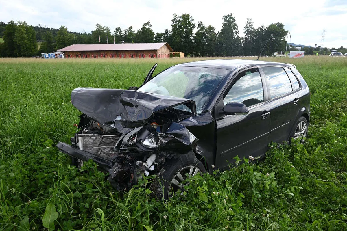 Oberbüren SG - Auffahrkollision zwischen zwei Autos