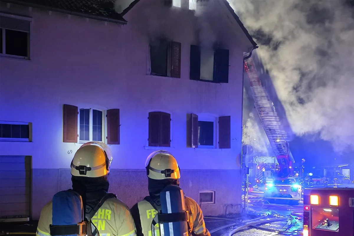 Trossingen – Ein Toter bei Brand in Einfamilienhaus