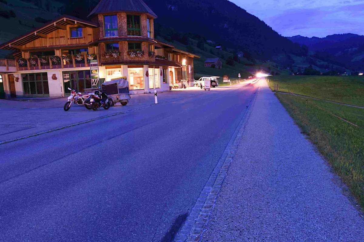 Alt St. Johann SG - Motorradfahrer bei Unfall verletzt