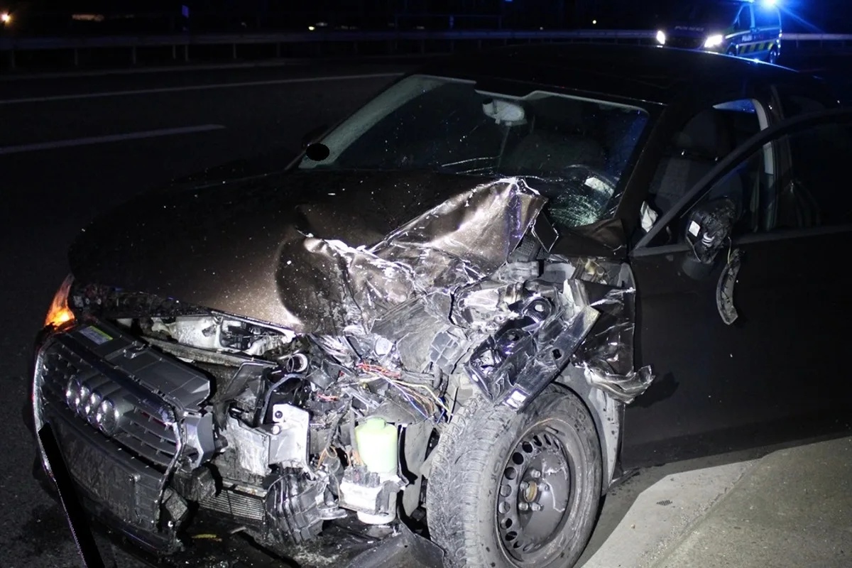 Minden - Zwei Autofahrerinnen bei Unfall auf der B 65 verletzt - Auto gesucht