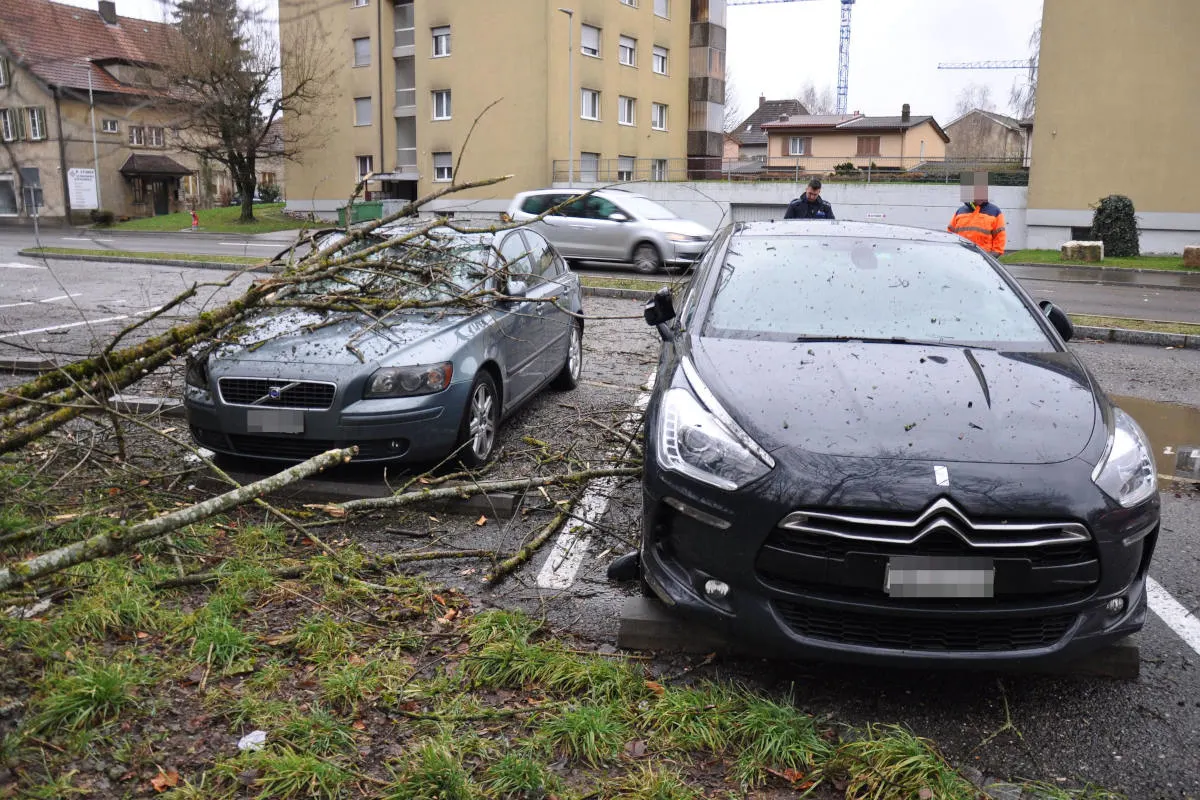 Kanton Solothurn – Starkwind führte zu zahlreichen Meldungen an die Polizei 