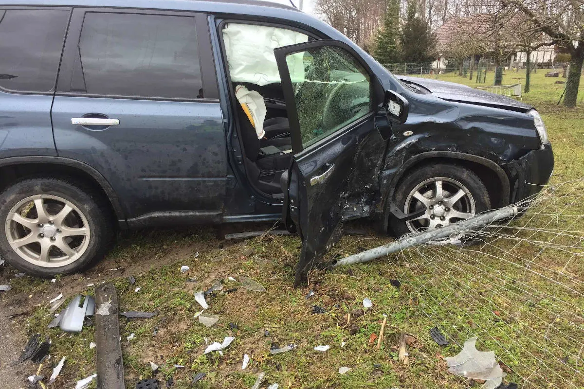 Murten FR – Kollision zwischen zwei Autos