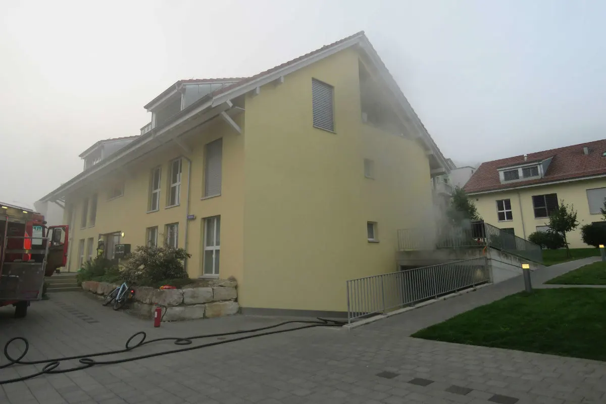 Rümikon AG - Autobrand in Tiefgarage