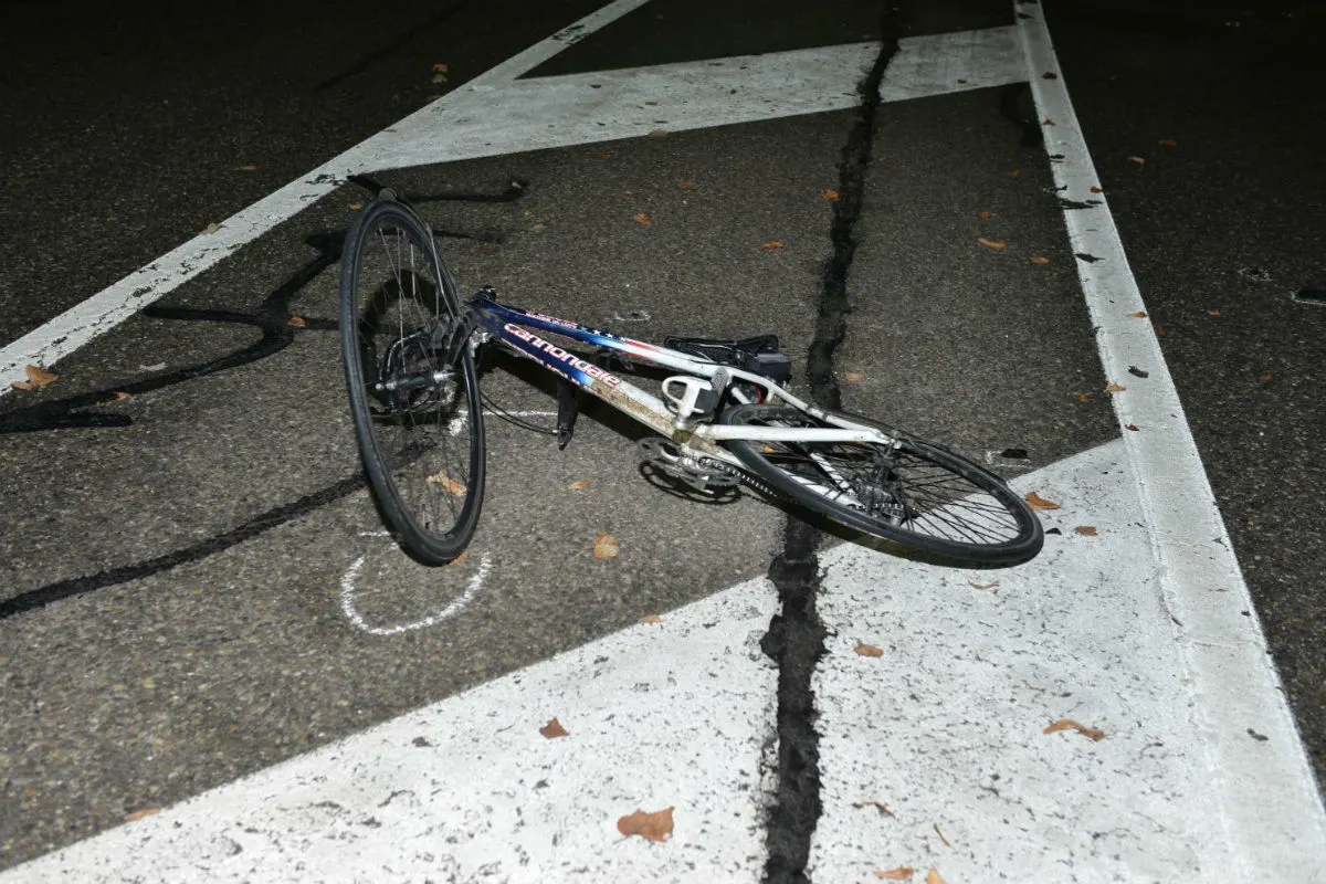 Felsenau AG - Fahrradfahrer bei Unfall schwer verletzt