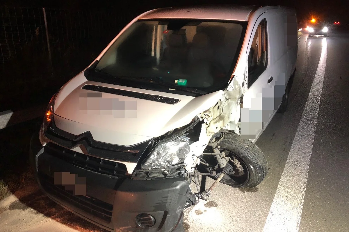 Unfall in Wigoltingen TG - Mit Leitplanke kollidiert - Führerschein weg