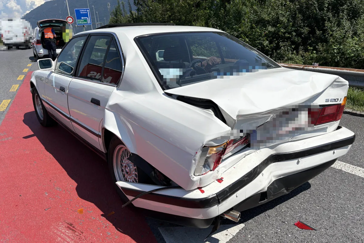 Haag SG – Auffahrunfall auf der A13