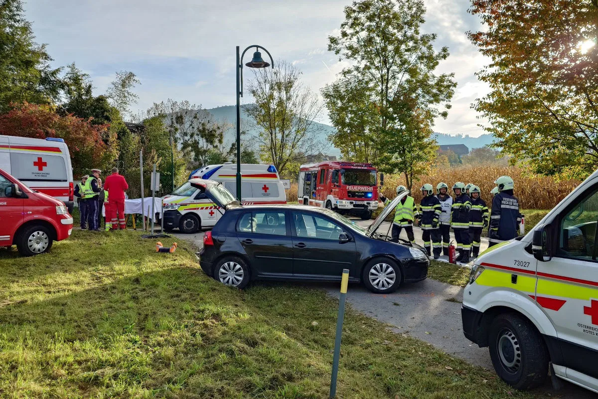 Puch bei Weiz ST – Neun Verletzte bei Unfall