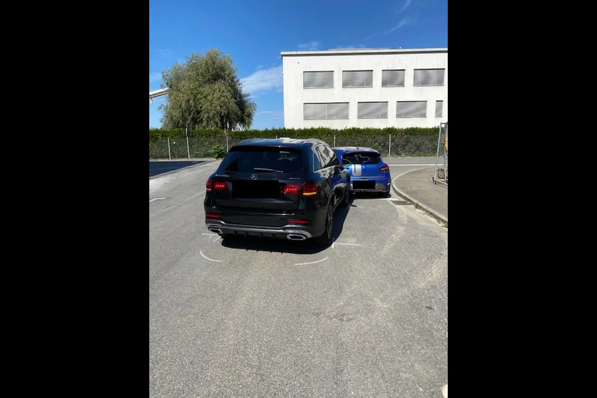 Zeugenaufruf  Allschwil BL – Kollision zwischen zwei Personenwagen