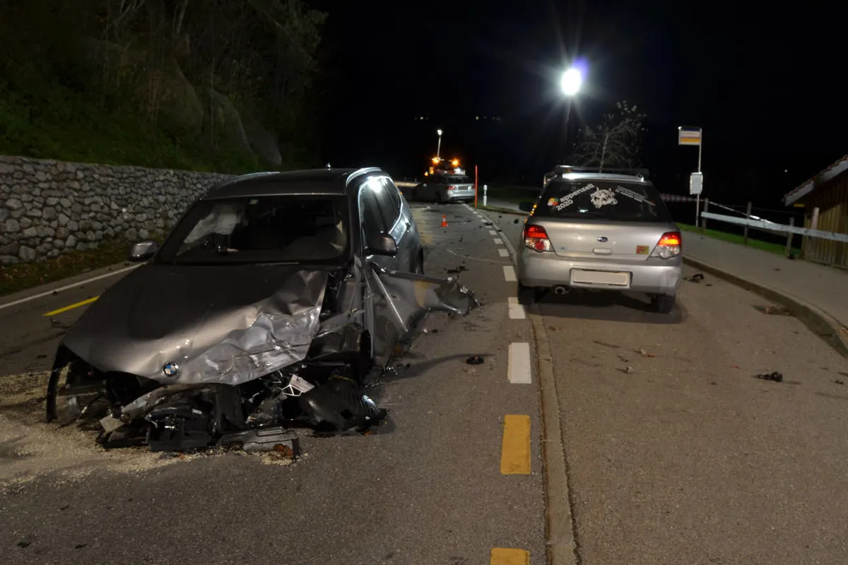 Zeugenaufruf Teufen AR - Schwerer Verkehrsunfall fordert zwei Verletzte