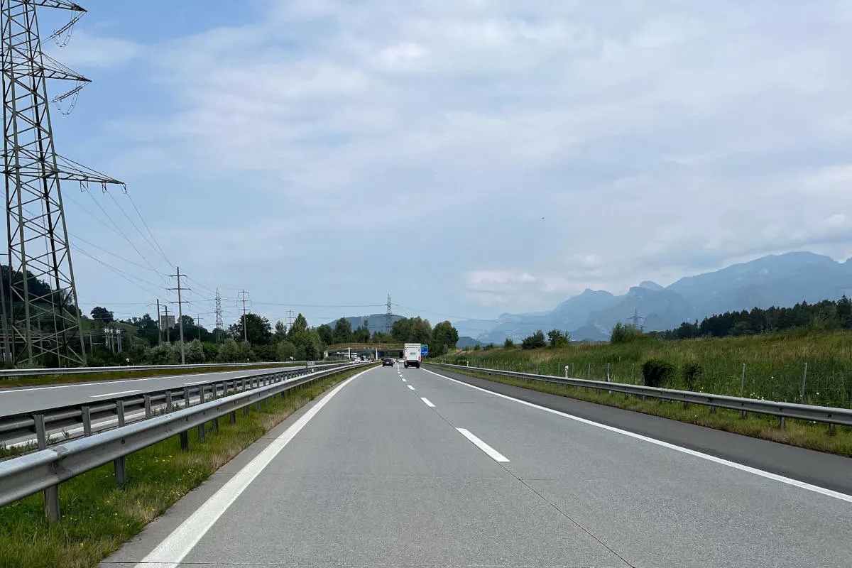 N13 Rüthi SG – Auffahrkollision auf Autobahn