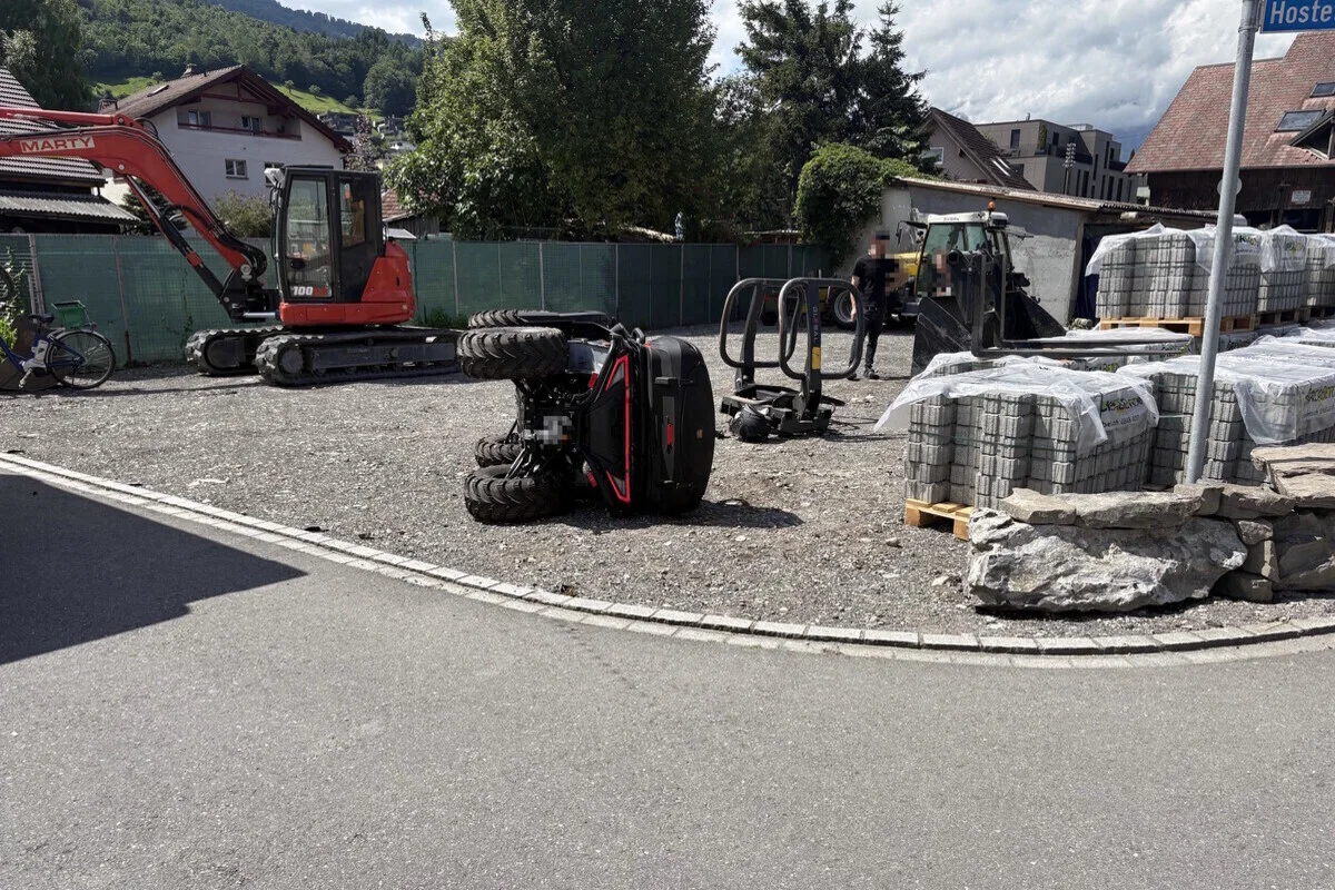 Unfall in Buchs SG – Quad kippt nach Ausweichmanöver