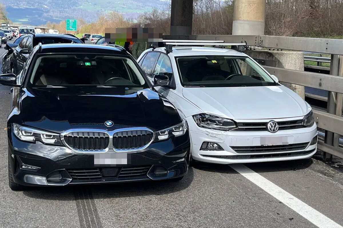 A1/Derendingen SO -  Kollision mit vier beteiligten Autos