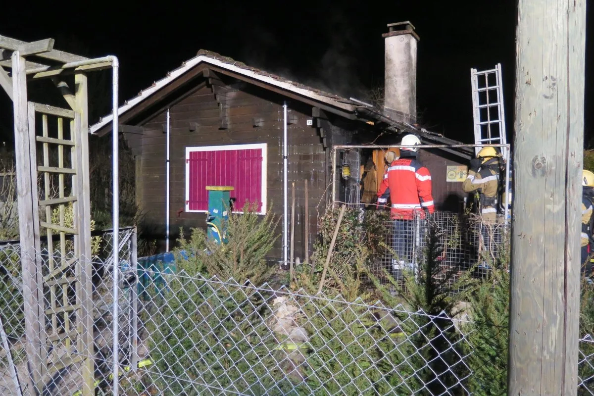 Oberwil BL - Schneller Feuerwehreinsatz verhinderte Vollbrand