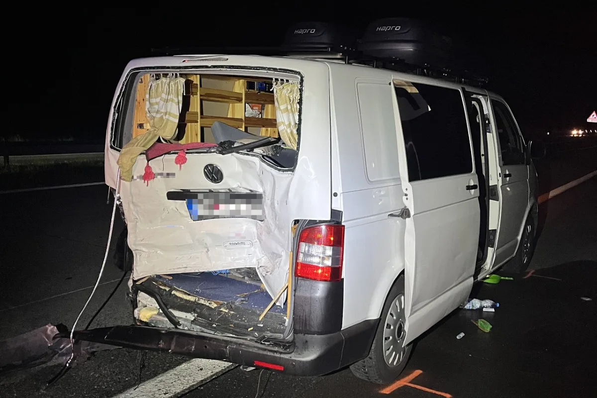  Sevelen SG - Auffahrunfall auf der A13 infolge Ablenkung