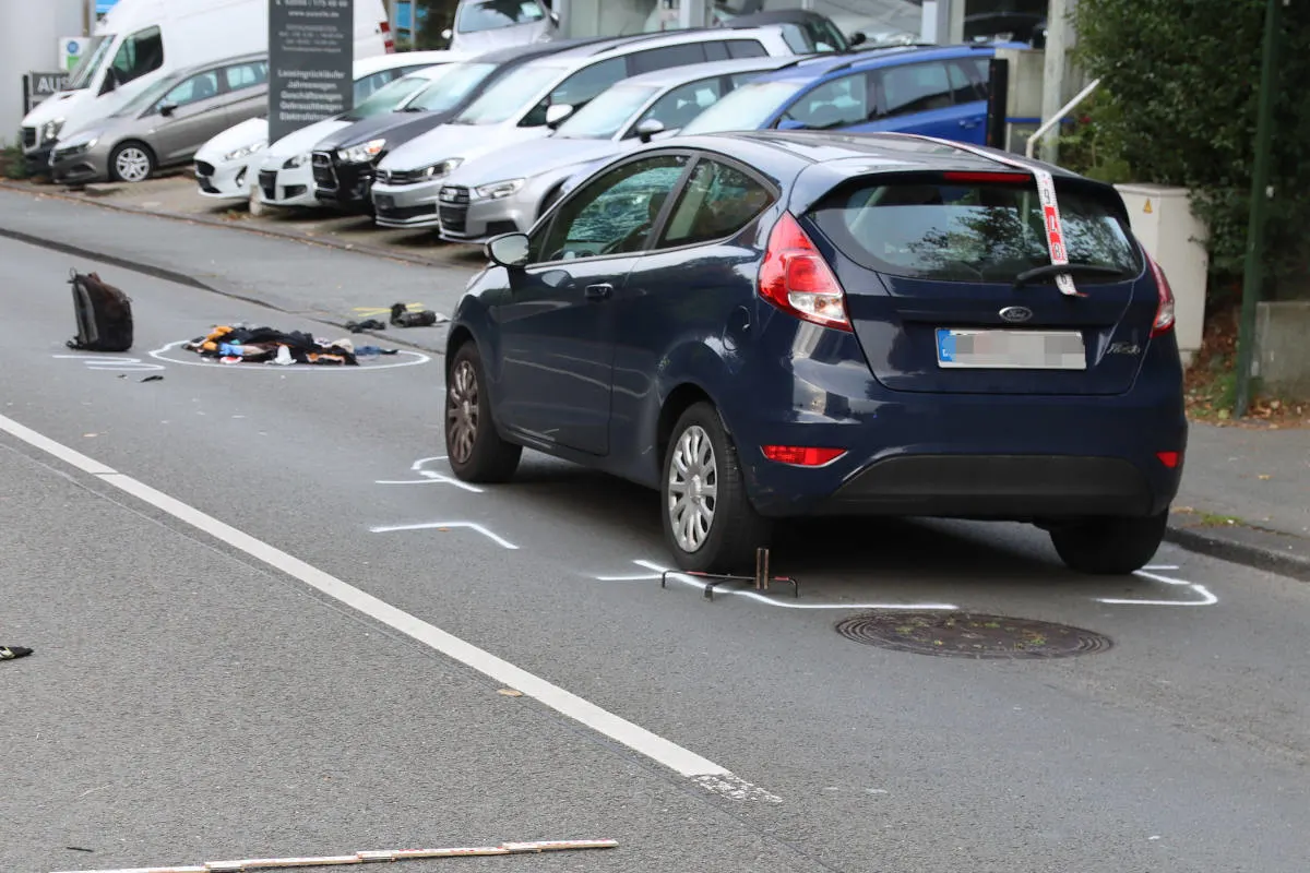 Wülfrath – 27-Jähriger nach Unfall mit lebensgefährlichen Verletzungen ins Krankenhaus geflogen