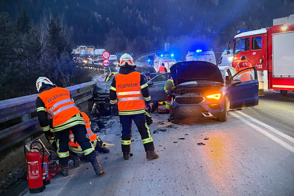 Imst – Drei Verletzte bei Unfall auf der A12