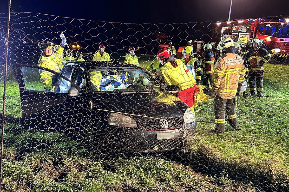 Unfall in Oberkulm AG - Von der Strasse abgekommen 