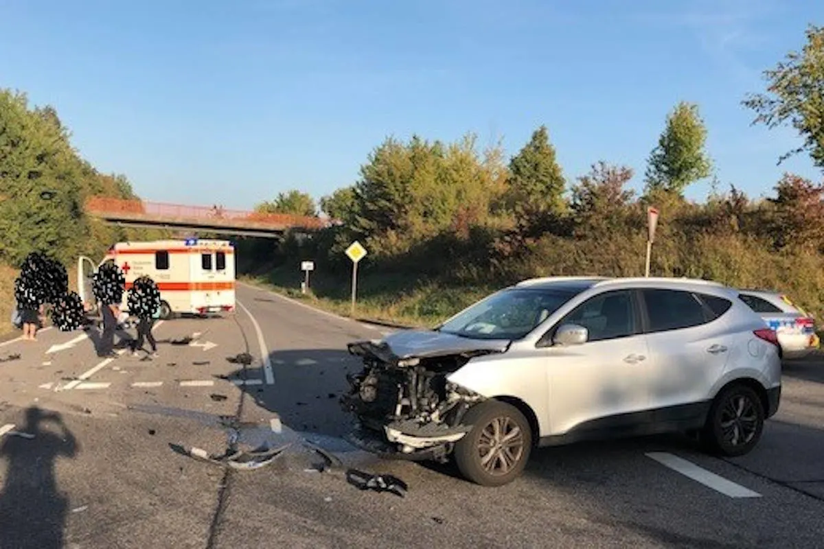 Ober-Flörsheim – Tiefstehende Sonne verursacht Unfall mit Personenschaden