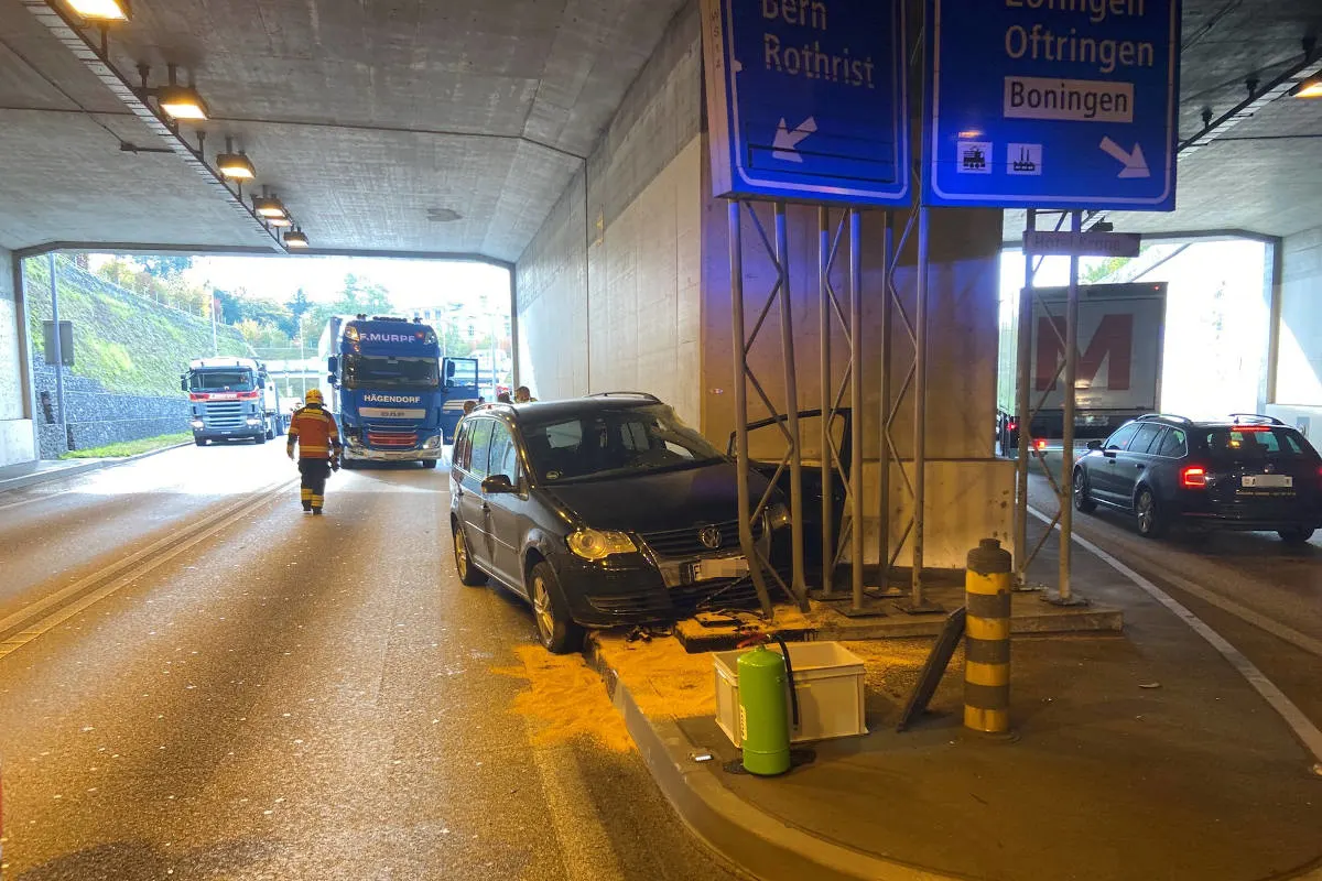 Drama in Aarburg AG – Heftige Kollision in Festungstunnel